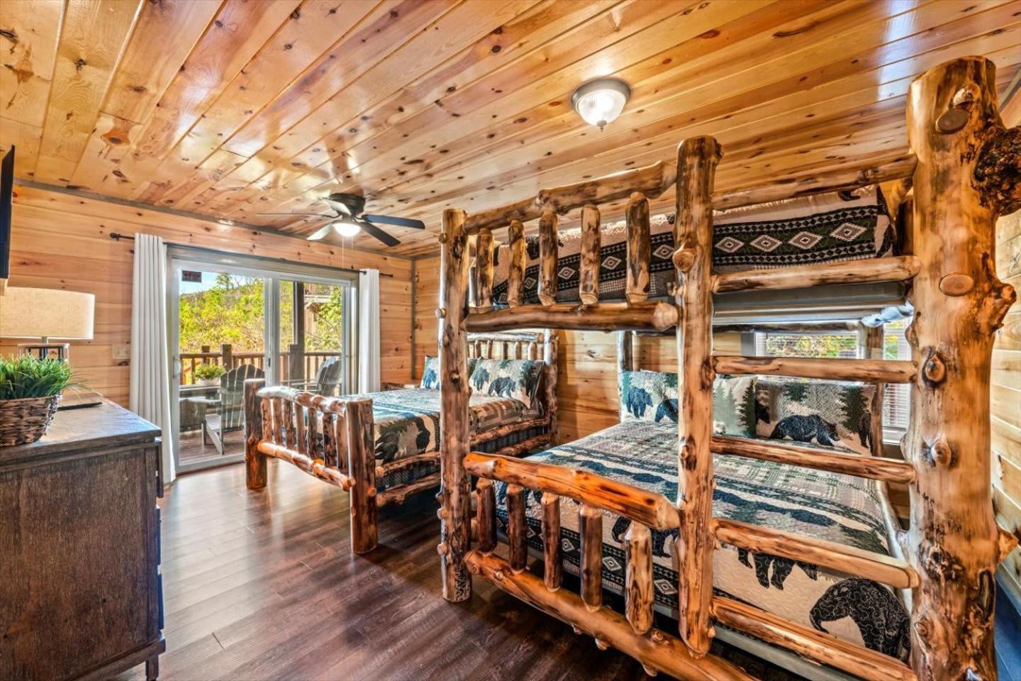 Indoor Pool, Volleyball Beach, Mountain View, Luxury جاتلينبرج المظهر الخارجي الصورة